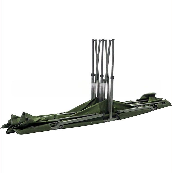 Dvigubai sulankstoma kempingo lova su geležine konstrukcija ir Oxford audinio paviršiumi, apkrova 150 kg