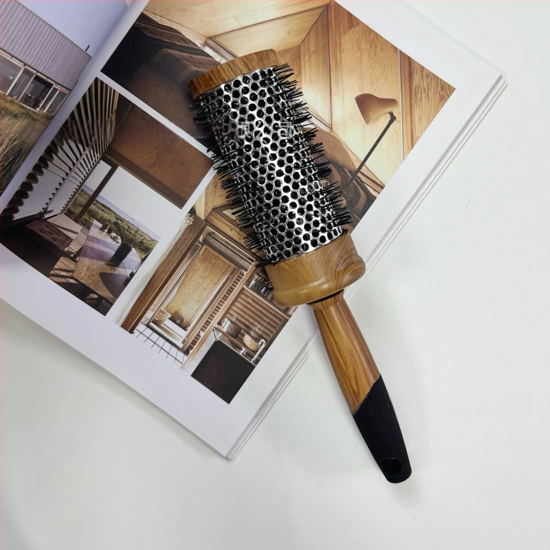 WEIBIN kulmovací hrebeň – cilindrický dizajn s dreveným vzorom, plastový, tepelne odolný