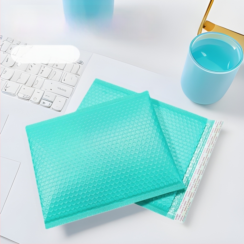 PE bublinkový sáčok, hrúbka 140 µm, samolepiaci a prispôsobiteľný, značka Joda Packaging, na kuriérske balenie