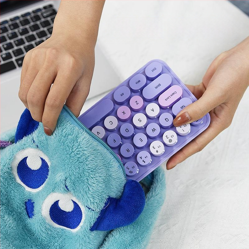 Bezdrôtový set klávesnice a myši – 2.4G, USB rozhrania pre klávesnicu a myš, mini 68 kláves, multimediálne klávesy, ergonomický dizajn