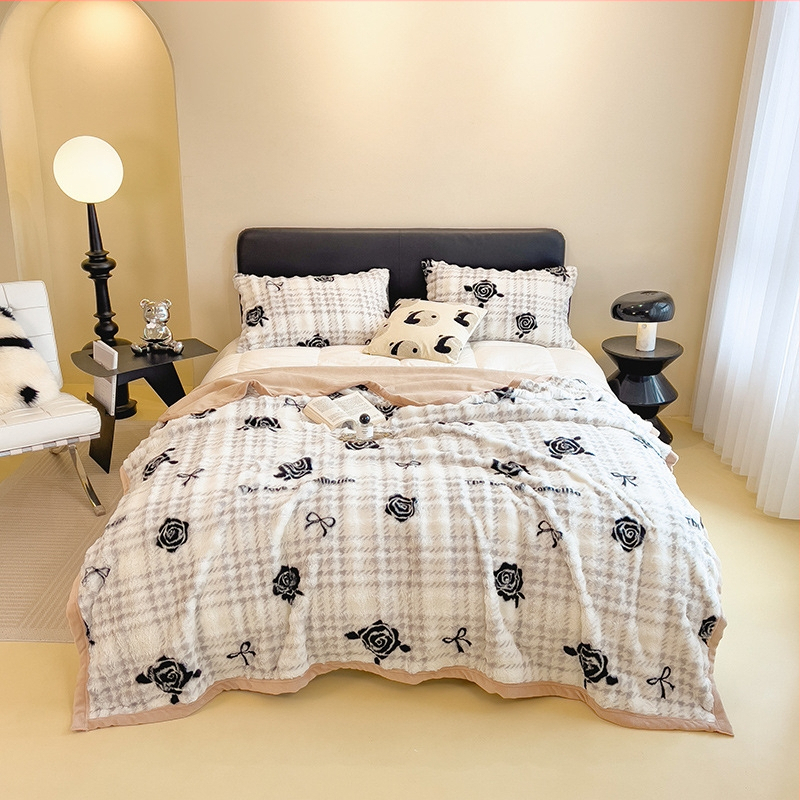 Plyšová deka so zajačím motívom, karikatúrny vzor, 2000 g, vhodná pre všetky ročné obdobia