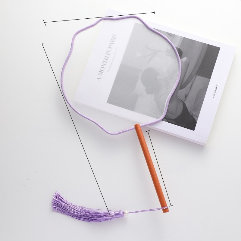 Ķīnas antīkā stila roku vents ar garu rokturi un pušķi, materiāls: audums, zīmols Tane, atsevišķa iepakošana