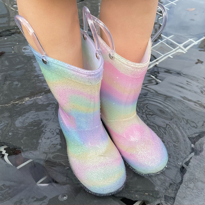 Dievčenské čižmy do dažďa PVC, štýl princezná, nízky podpätok 1–3 cm, stredná výška holennej časti