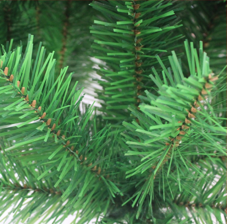 Lin Jie Kalėdinė eglutė (medžiaga: aplinkai draugiškas PVC, plieninė viela, polipropilenė viela; kategorija: Kalėdinė eglutė; taikymas: prekybos centras, namai, mokykla)