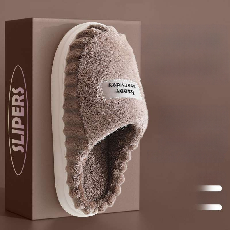 I formos šlepetės, triušių kailio viršus ir vidinis pamušalas, EVA padas, atskirtas piršto dizainas