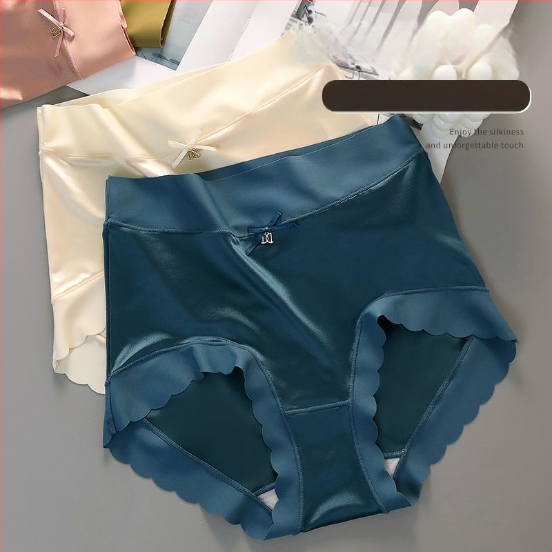 Ženské nohavičky s stredným pásom z nylonu; ice-silk látka; priedušné a antibakteriálne; vsadené Mulberry hodváb; hlavná tkanina 70–80% nylon; pletené 51–60D.