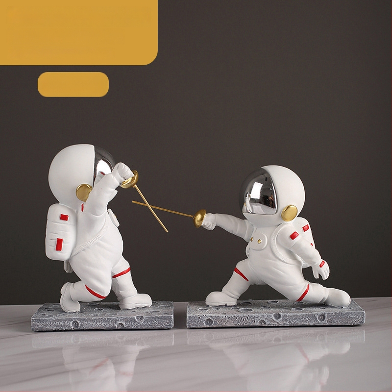 Figúrka astronauta šermiar, syntetická živica; jednoduchý a moderný štýl; výroba: liatie, leštenie; kód produktu Ltao675776013872