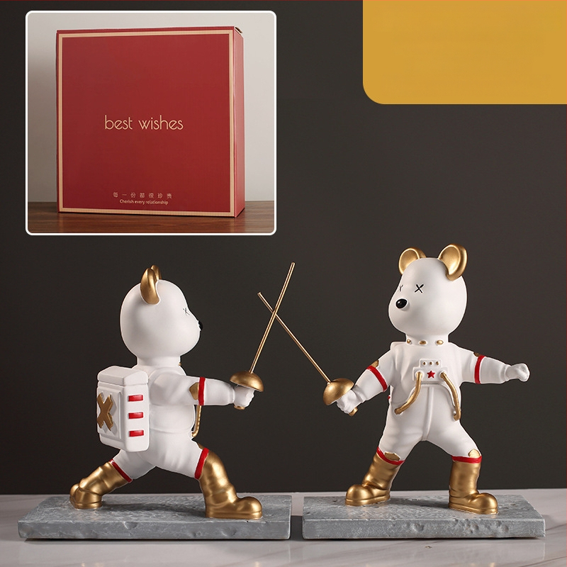 Figúrka astronauta šermiar, syntetická živica; jednoduchý a moderný štýl; výroba: liatie, leštenie; kód produktu Ltao675776013872