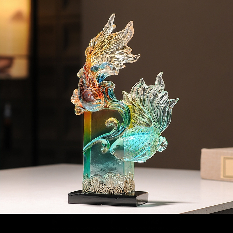 Figúrka koi z živice pre vstupnú halu a skriňu na víno, štýl Nový čínsky štýl, domáca dekorácia, vhodný obchodný dar