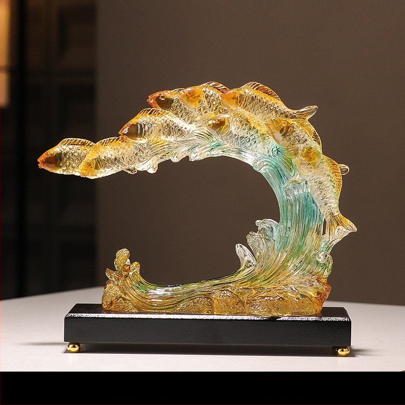 Figúrka koi z živice pre vstupnú halu a skriňu na víno, štýl Nový čínsky štýl, domáca dekorácia, vhodný obchodný dar