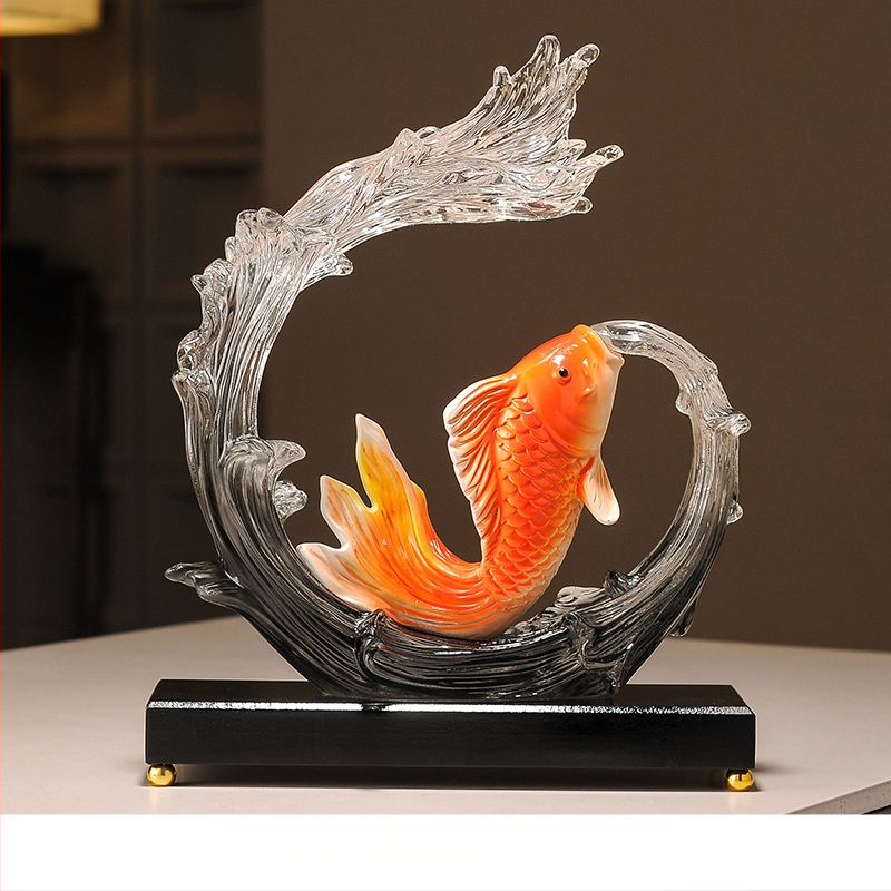 Figúrka koi z živice pre vstupnú halu a skriňu na víno, štýl Nový čínsky štýl, domáca dekorácia, vhodný obchodný dar