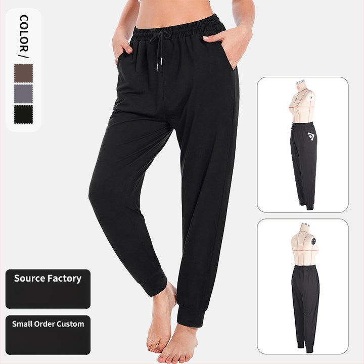Dámske cropped nohavice casual, s vysokým pásom a voľným strihom, z látky Milk Silk (90–95% polyester, <30% elastan), brúsený povrch, elastický pás.