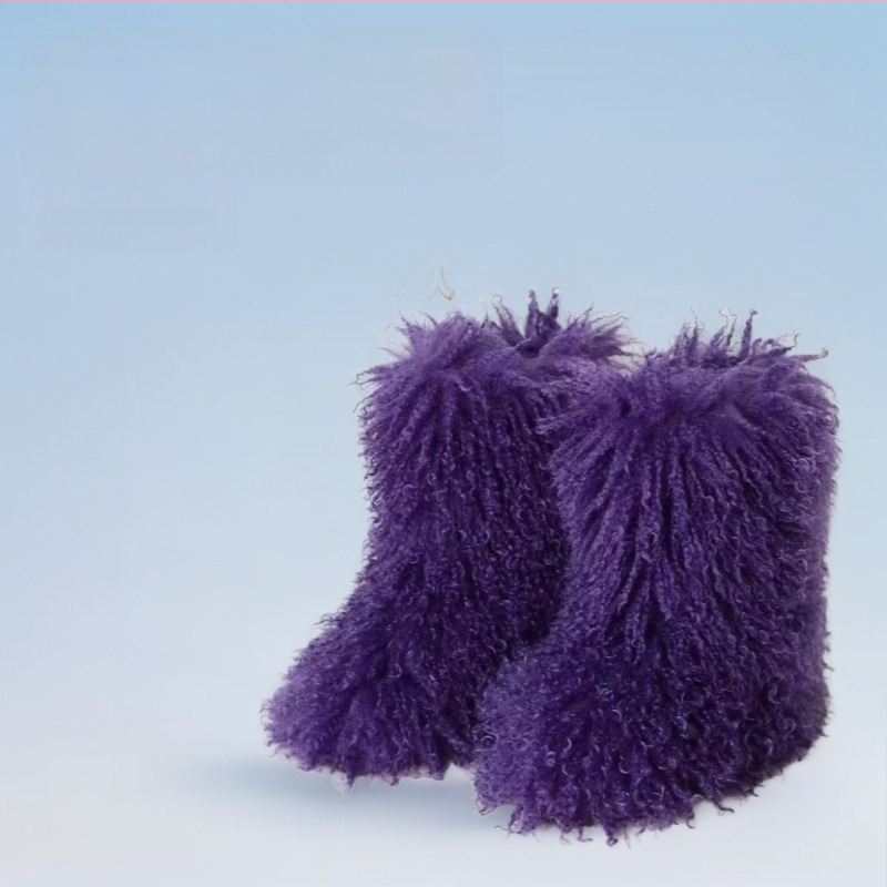 Moteriški žieminiai snieginiai batai, vidutinio aukščio viršus iš pliušo, dirbtinės kailio vidinė dalis, gumos pada, plokščias kulnas 3 cm