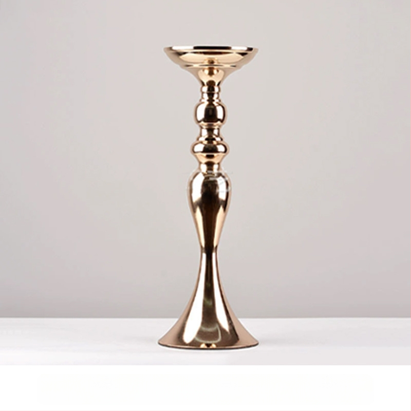 Mermaid Display Stand — zliatina, držiak na sviečky a váza na kvety, moderný svadobný dekor