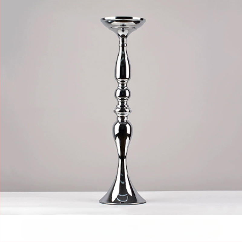 Mermaid Display Stand — zliatina, držiak na sviečky a váza na kvety, moderný svadobný dekor