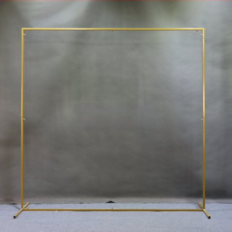 Svadobný oblúkový vstupný pozadie pre trávnik, železná konštrukcia, kartónové balenie, na svadby