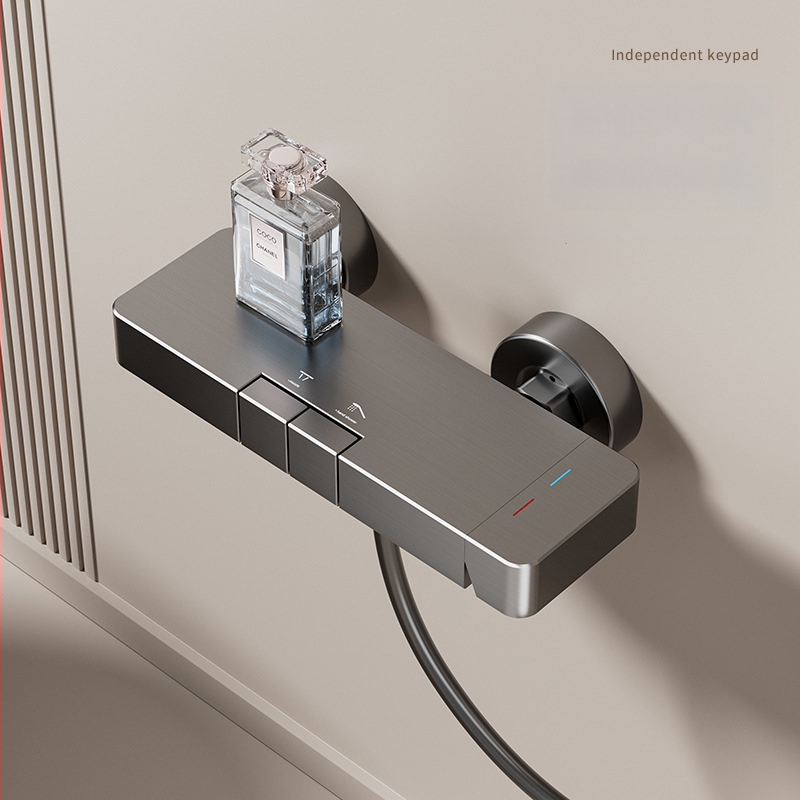 Sprchový set so skrytým inštalovaním, štvorcový dizajn, Space hliník, model 26562; moderný minimalistický štýl, anodizovaný povrch, masážna funkcia a regulácia teploty