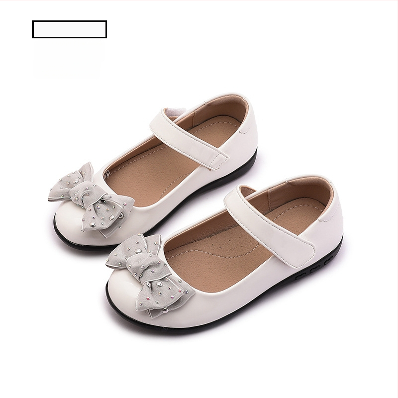 Dievčenské topánky z PU, čínskeho štýlu, s Velcro remienkom, PU vnútro a stielka, podrážka z TPR