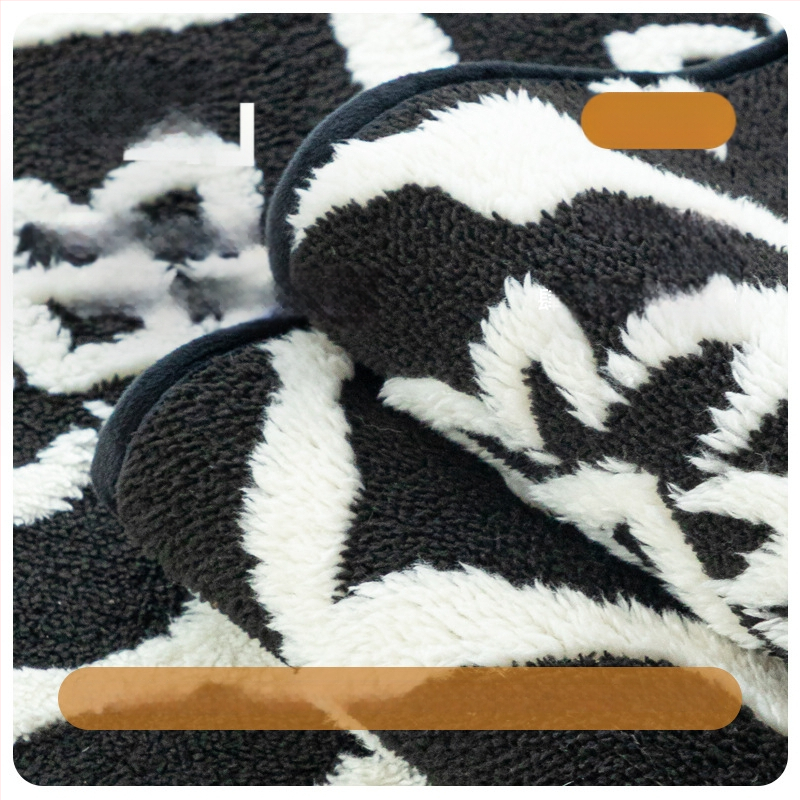 Trijų vietų sofų pagalvė - pūkuotas audinys, paprastas modernus stilius, audinio dizainas, dulkių dangtis