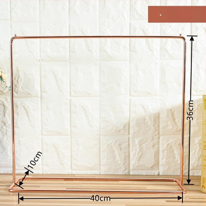 Stolný stojan na spodné prádlo s kovovým vešiakom na podprsenky