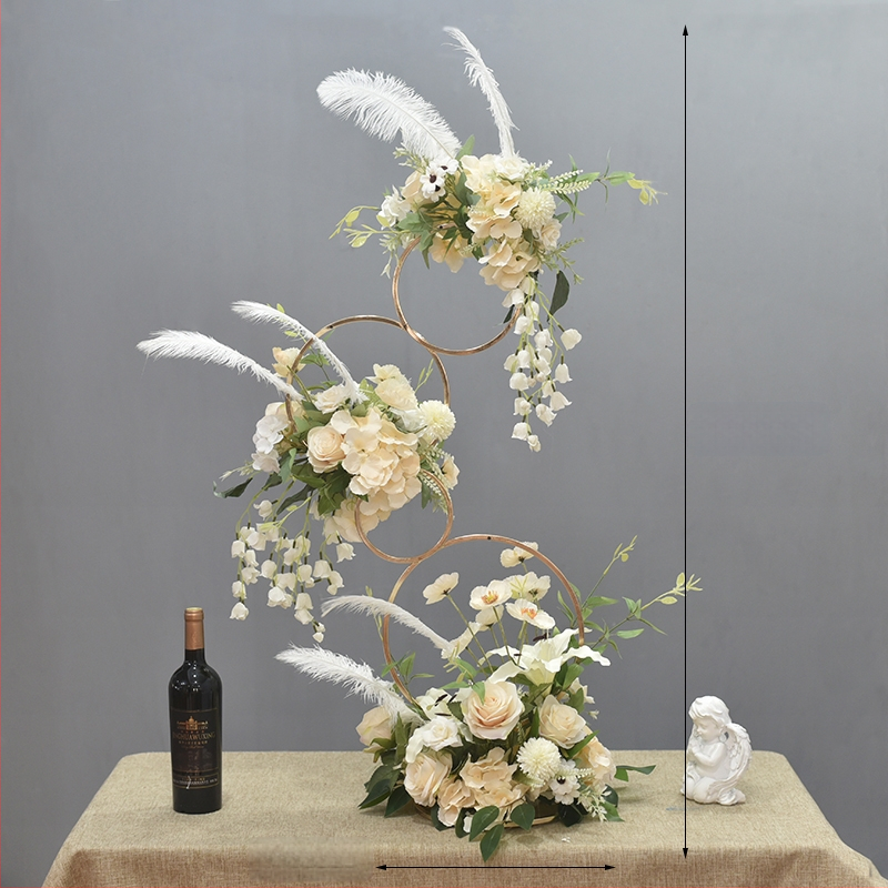 Donut tvarovaný ozdobný kovový kvetinový doplnok so hodvábnymi margarétami