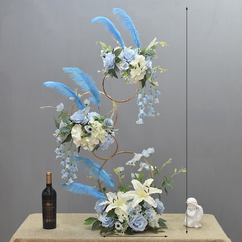 Donut tvarovaný ozdobný kovový kvetinový doplnok so hodvábnymi margarétami