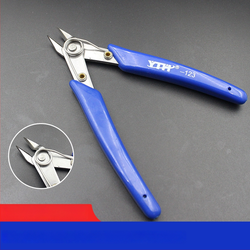 YTH juhtmete isolatsiooni eemaldamise tangid, roostevabast terasest, sobivad juhtmetele ja plastikule, kaal 0,2