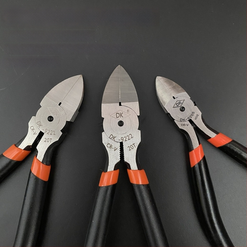 DK priemyselné diagonálne kliešte na rezanie A05, Cr-V oceľ, pevné a odolné, hmotnosť 0,15 kg