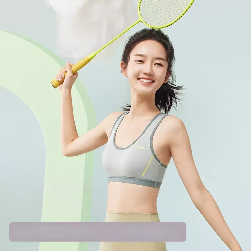 Športová podprsenka s pevnými košíčkami pre dievčatá 12–15 rokov, bavlnená látka, plný košíček, tenká tvarovaná košíček s peny, pevné dvojité ramienka, priedušná a odvádza pot