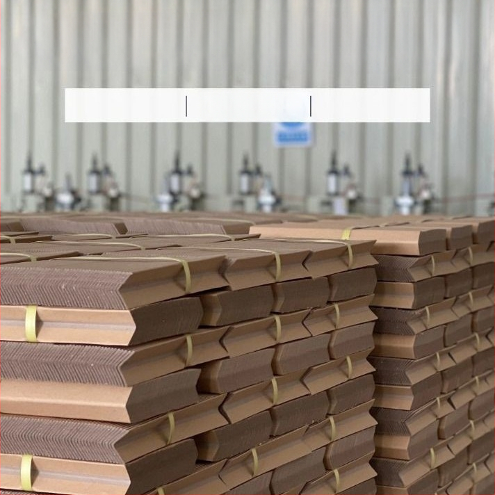 L-tvarované papierové rohové ochranné pásky pre sklenený nábytok, domáce spotrebiče a rámčeky na fotografie — z kraftového papiera a rolovacieho papiera, vlastná úprava, tlač loga k dispozícii