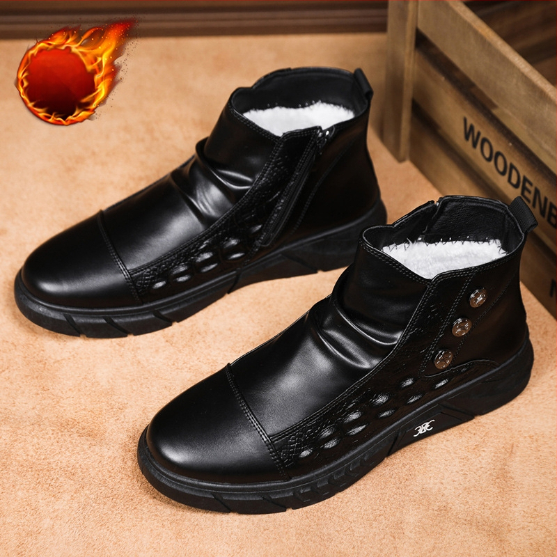 Martin topánky s PU vrchnkom s krokodílovým vzorom, guma podrážka, stredná výška topán, bočný zips, teplá umelej vlny vnútorná výstelka.