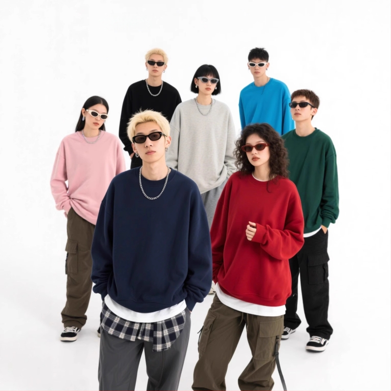 Pánska ťažká mikina s vyšitým logom, pulóvrový dizajn, kapucňa, fleece podšívka, bavlna 51-70%, 3D klokanové vrecko