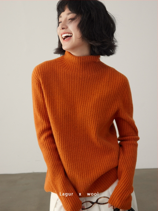 Ženský bezšvový vlnený sveter - 95%+ vlna, priliehavý strih, vysoký golier, raglánové dlhé rukávy