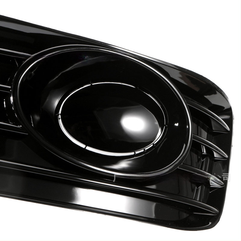 Rám svetlá do hmly a predná mriežka pre Volkswagen T5/T5.1 Sport • Materiál: ABS plast • Prispôsobenie: Áno • Model: Volkswagen T5/T5.1 Sport • Typ svetla: Predné svetlo