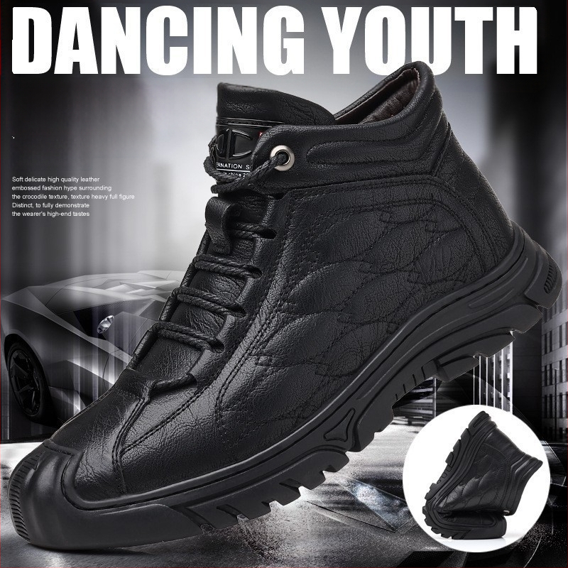 Mužské snehové čižmy: teplá vrchná časť z kože a kožušiny, gumová podrážka, šnurovanie vpredu