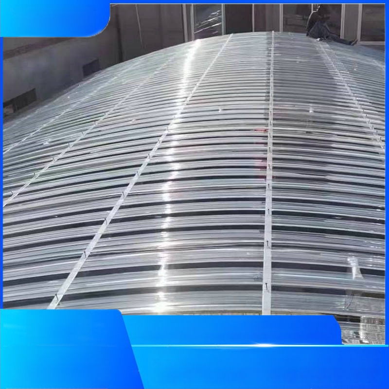 Polykarbonátové škridle pre strechu skleníka a dielne — Guangxing, trapézové a vlnité profily, hrúbka 0,8–2,0 mm