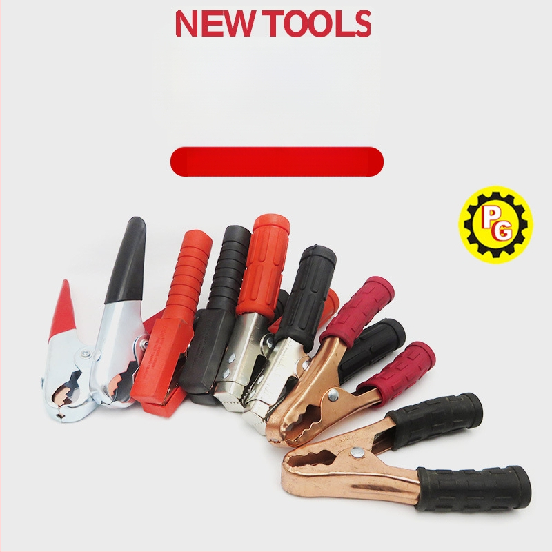 1000A svorka k autobatérii so živým vodičom na nabíjanie a testovanie