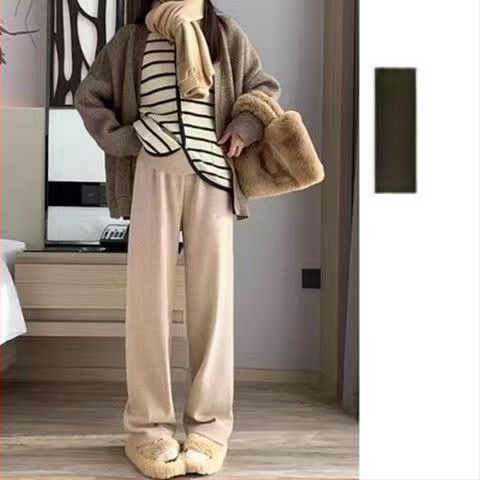 Rasedate püksid chenille kangast, vaba lõige, 3/4 pikkus, tootekood 657465794537