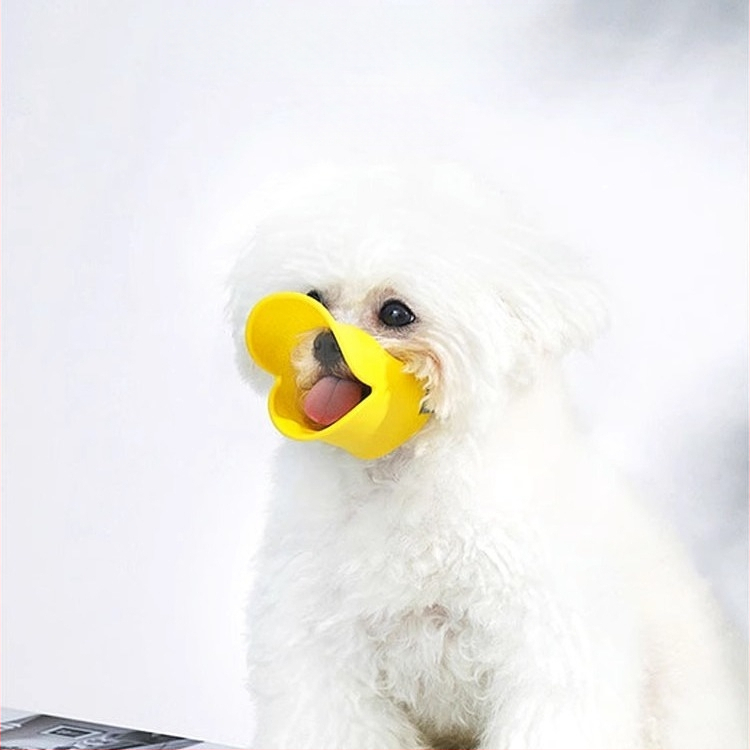 Silikoonist koera suuümbris anti-hammustamise ja anti-laukumise funktsioonidega, takistab söömist, väikestele ja keskmistele koertele