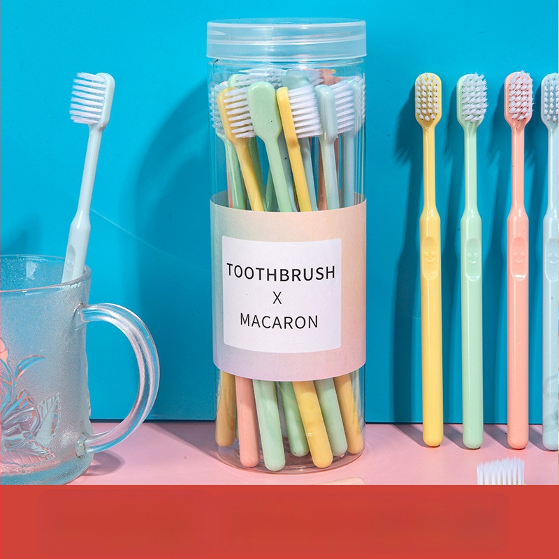 Ručná zubná kefka, mäkké štetiny, balené vo vedre, 20 ks, pre dospelých