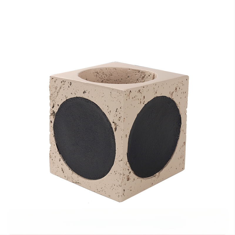 Váza – syntetická živica • moderné umelecké štýly • kartónové balenie • dekor do pracovného priestoru