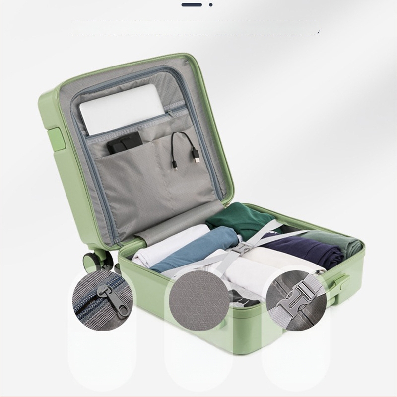 Kergesti reisikohver universaalsete ratastega, ABS/PC materjal, 2,7 kg, tõmblukuga avamine, mudel 602