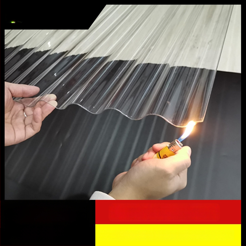 Priehľadný osvetľovací panel z PC, zosilnený sklenými vláknami, vlnitý typ strešného plášťa, vhodný pre skleníky a prístrešky