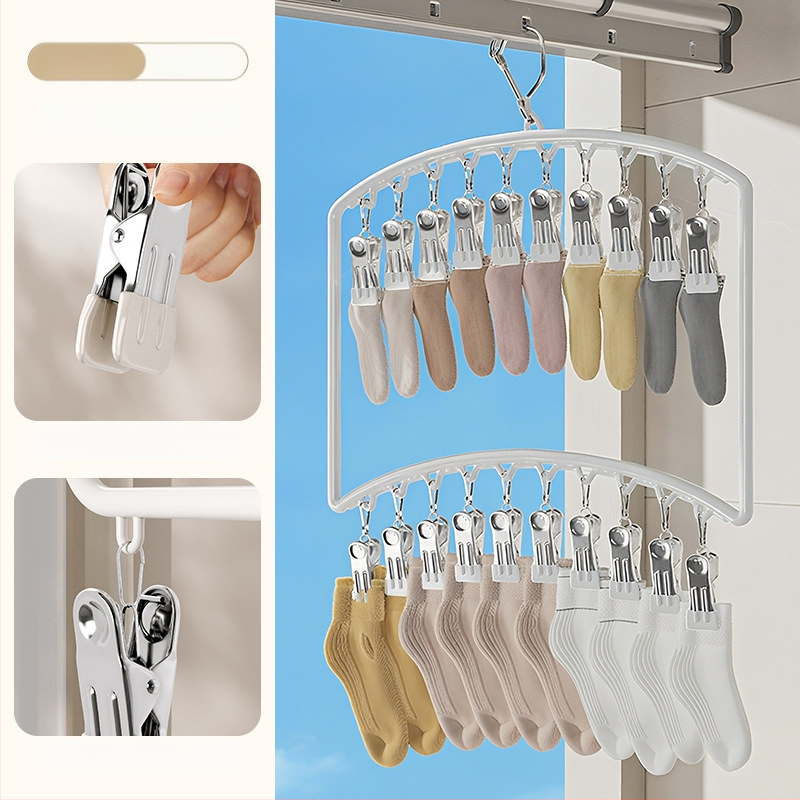 Sušiak na ponožky s viacerými klipsami – plastový vešiak, odolný voči vetru, na domáce aj balkónové použitie.