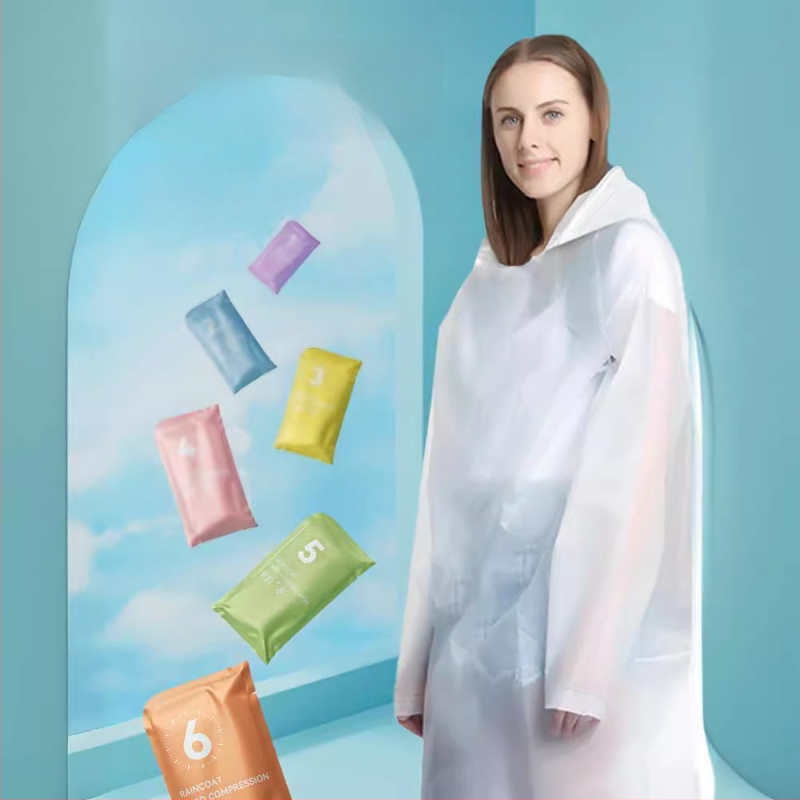 Turistické pončo z PE - celé telo, dlhé, pre dospelých, jednorazové