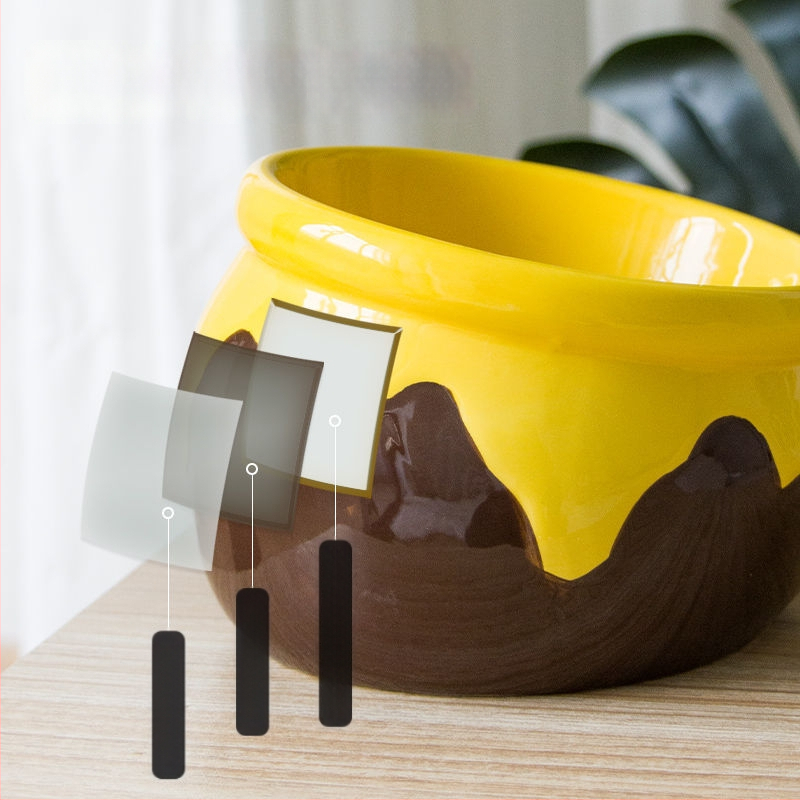 Keraamiline kasside toidukauss kõrge jalaga ja kaldu servaga — Bränd Juhui