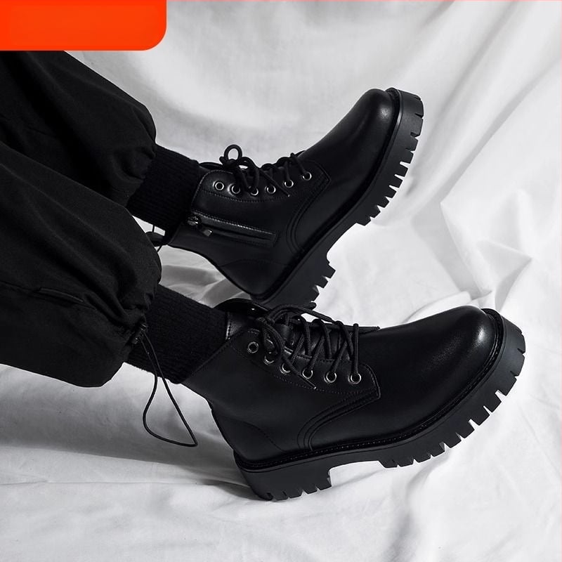 Muške čizme Martin, gornji dio od mikrovlaknaste kože, potplat od gume, bez podstavke, britanski stil