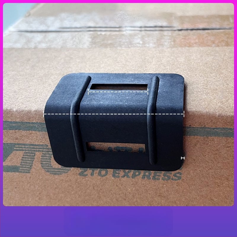 PP plastové rohové ochrany na balenie s protišmykovými sponami pre priemyselné balenie — typy L20/L32, papierové rohové ochrany 10 cm a 5 cm, pevný štýl 50 mm