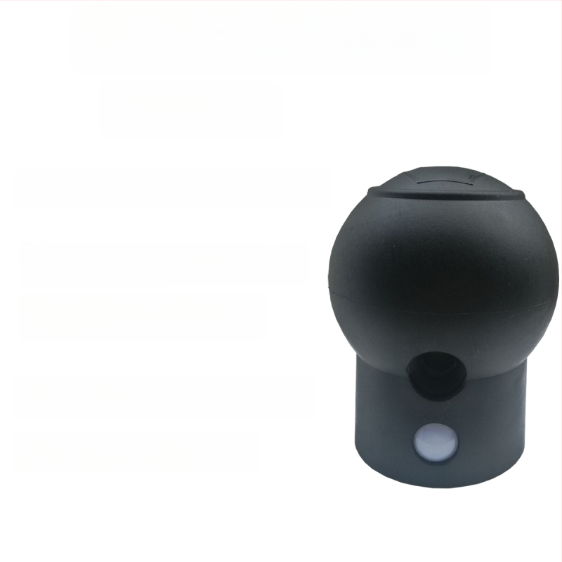 Eliminátor elektostatickej výboja s odolnou proti výbuchu guľovou hlavou, uzemňovacou svorkou, špirálovým káblom a zvukovo‑vizuálnymi indikátormi