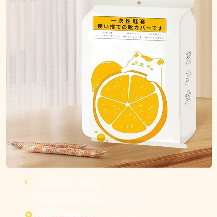 Jednorázové návleky na topánky z netkanej textílie, 0,3 mm, protišmyčné pre vnútorné použitie, vzor medveď, biologicky rozložiteľné